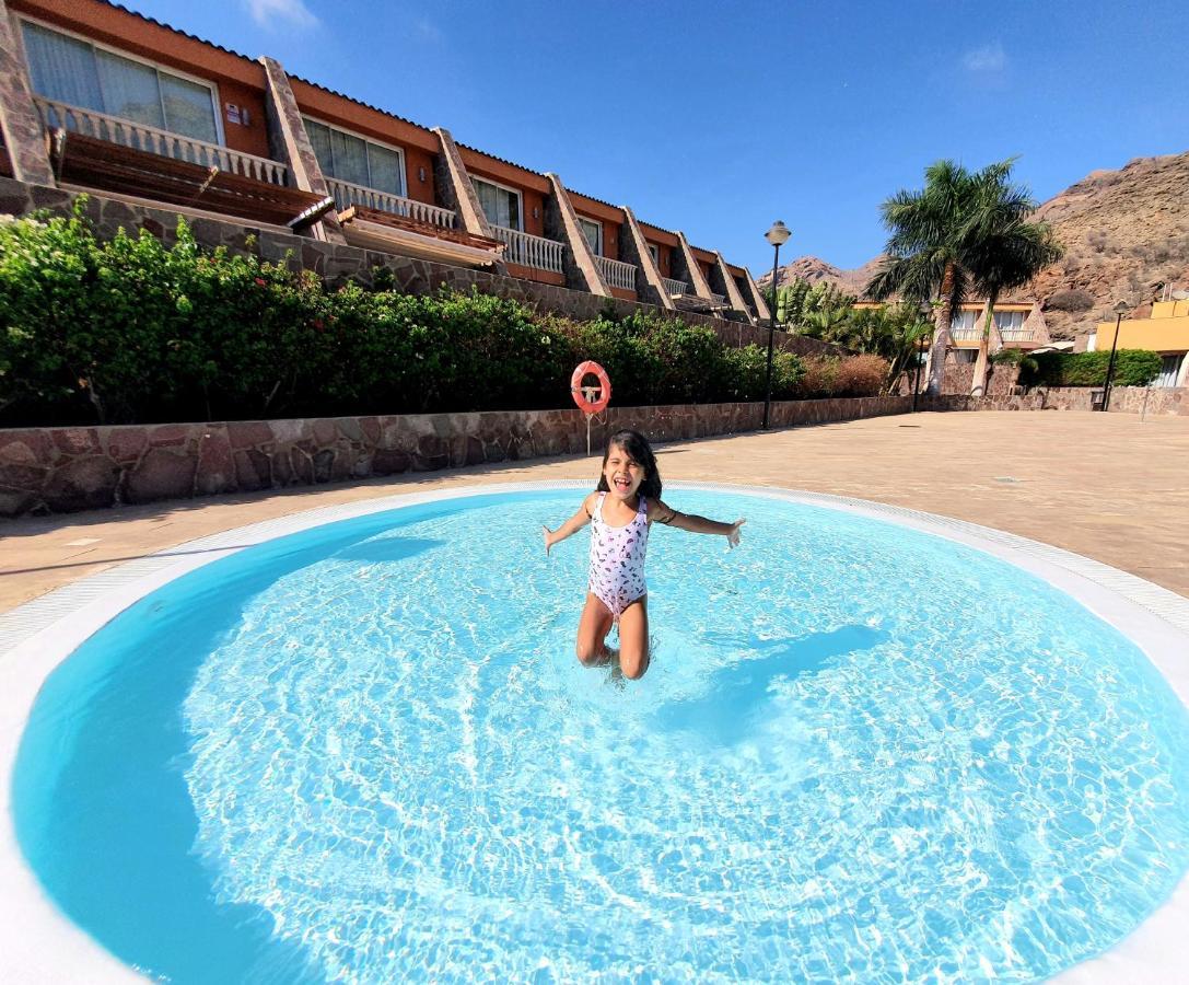 Villa Gisel La Playa de Tauro エクステリア 写真