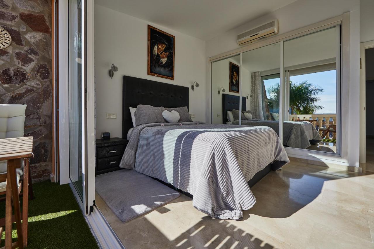 Villa Gisel La Playa de Tauro エクステリア 写真